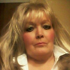 Meet your Posher, Becky